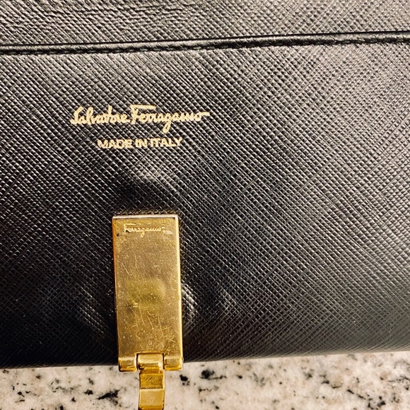 Black Gancio leather wallet made in Italy - Picture 3 of 4